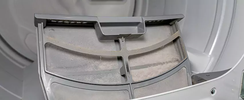 Benefits of Professional Clogged Dryer Vent Cleaning in Dollard des Ormeaux, Quebec